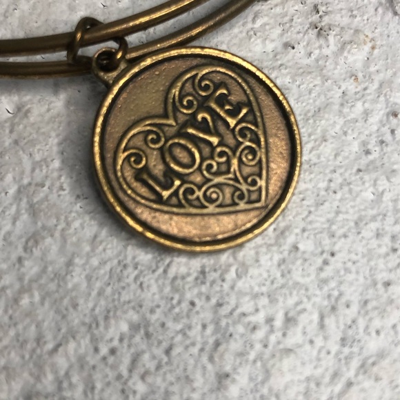 wind and fire Jewelry - Wind & Fire Gold Bangle Bracelet